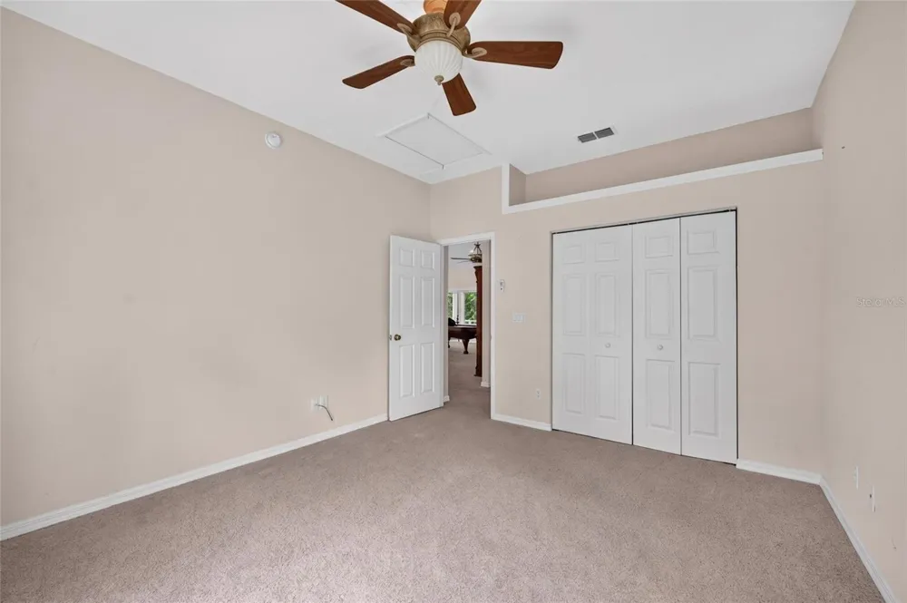 19040 NW 88TH AVENUE ROAD Reddick, FL 32686
