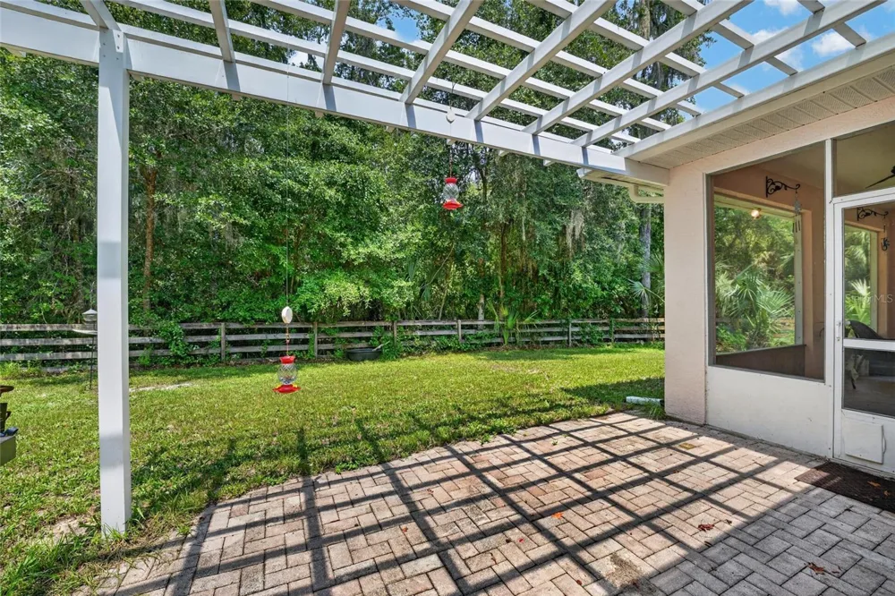 19040 NW 88TH AVENUE ROAD Reddick, FL 32686