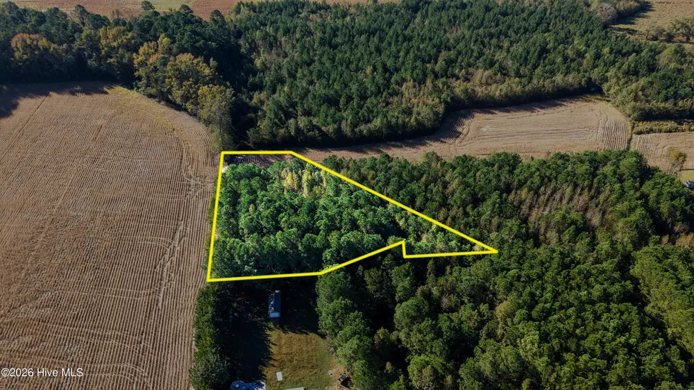 5107 Rainwater Road Lucama, NC 27851