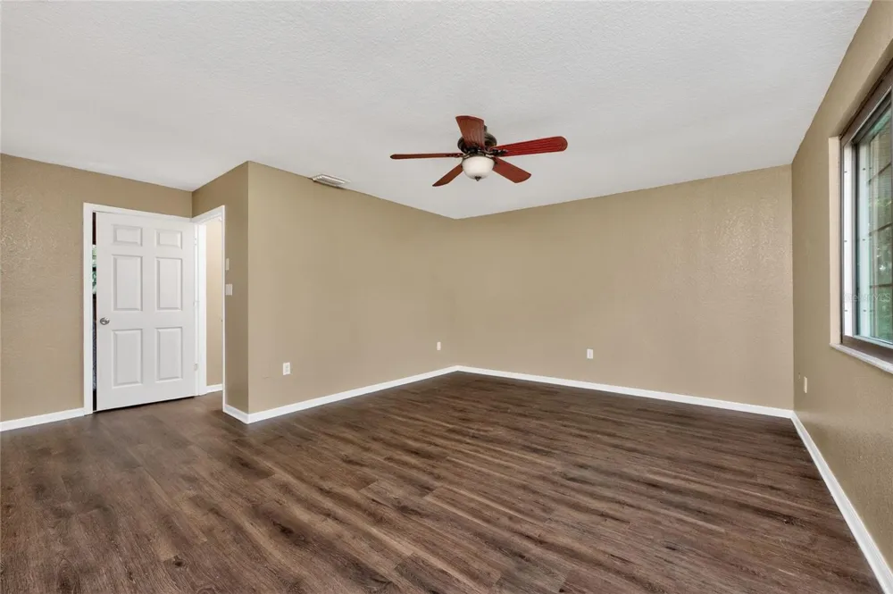 4880 WECOMA AVENUE North Port, FL 34287