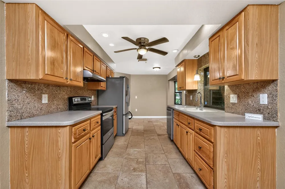 4880 WECOMA AVENUE North Port, FL 34287