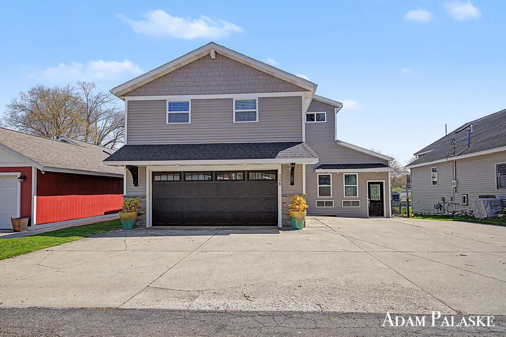 1775 Edwin Drive Wayland, MI 49348