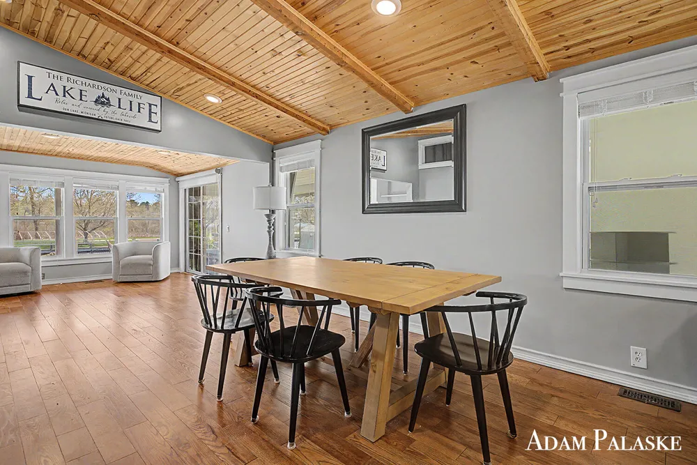 1775 Edwin Drive Wayland, MI 49348