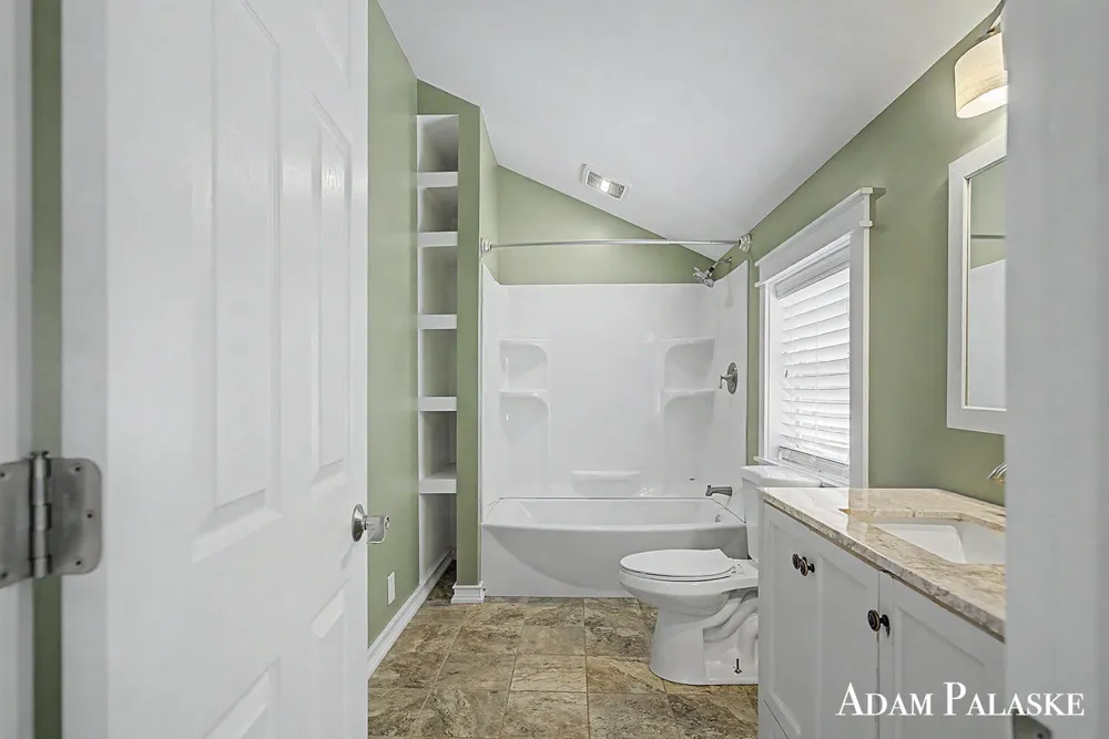 1775 Edwin Drive Wayland, MI 49348