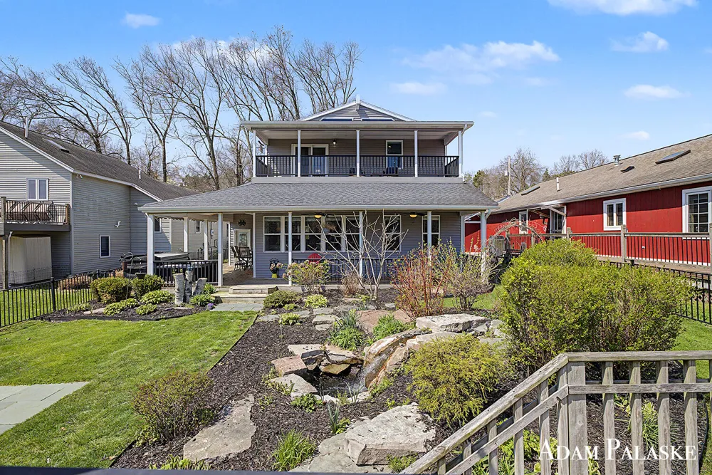 1775 Edwin Drive Wayland, MI 49348
