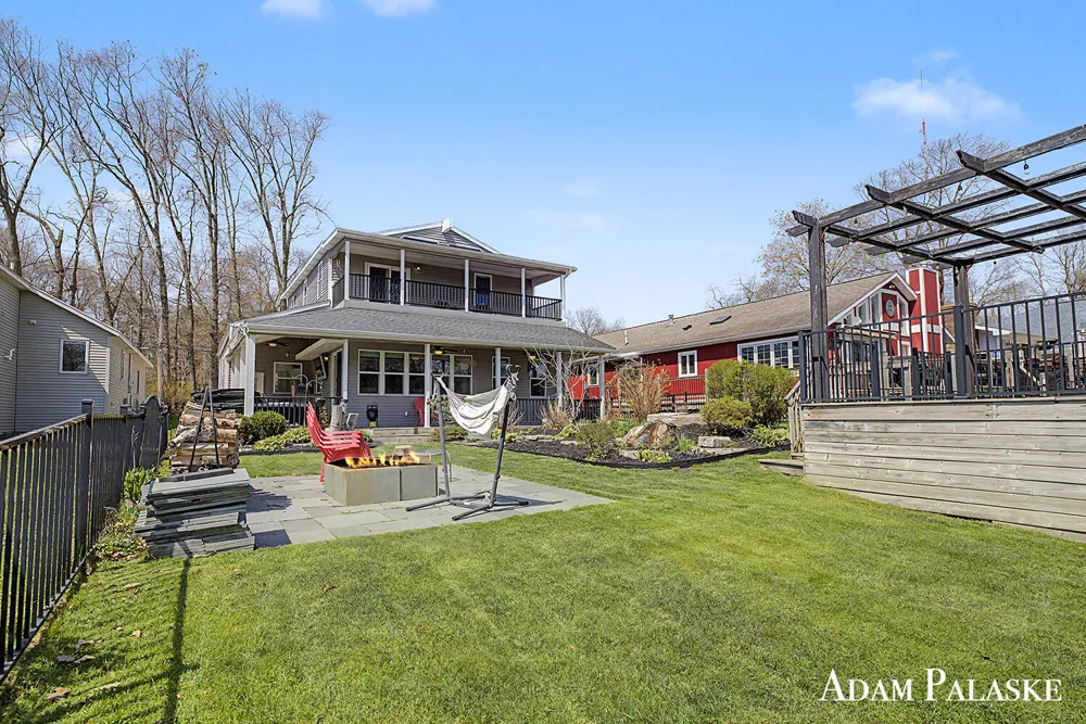 1775 Edwin Drive Wayland, MI 49348