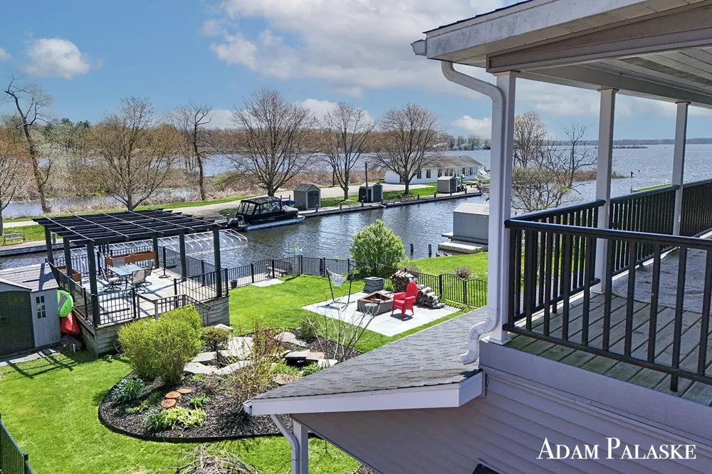 1775 Edwin Drive Wayland, MI 49348