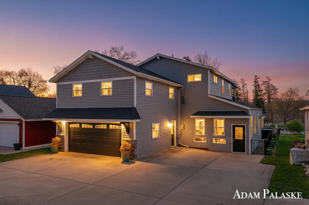 1775 Edwin Drive Wayland, MI 49348