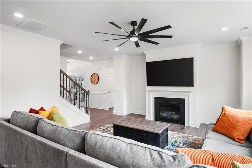 4601 Thatcher Woods Drive Oak Ridge, NC 27310