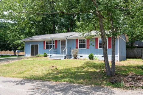400 Hiawassee Avenue