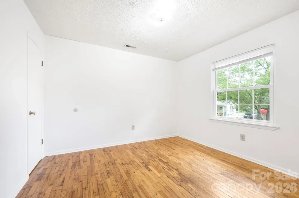 400 Hiawassee Avenue Black Mountain, NC 28711