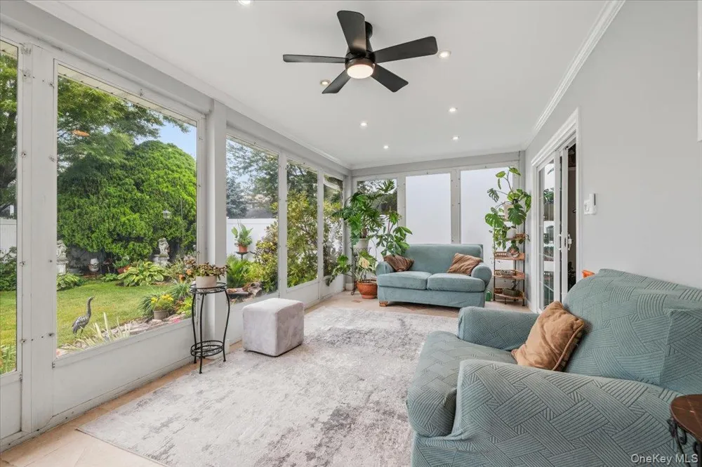 1042 Jefferson Street Baldwin, NY 11510