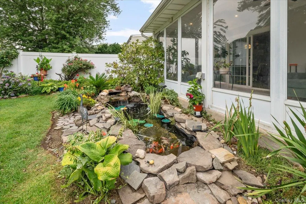 1042 Jefferson Street Baldwin, NY 11510