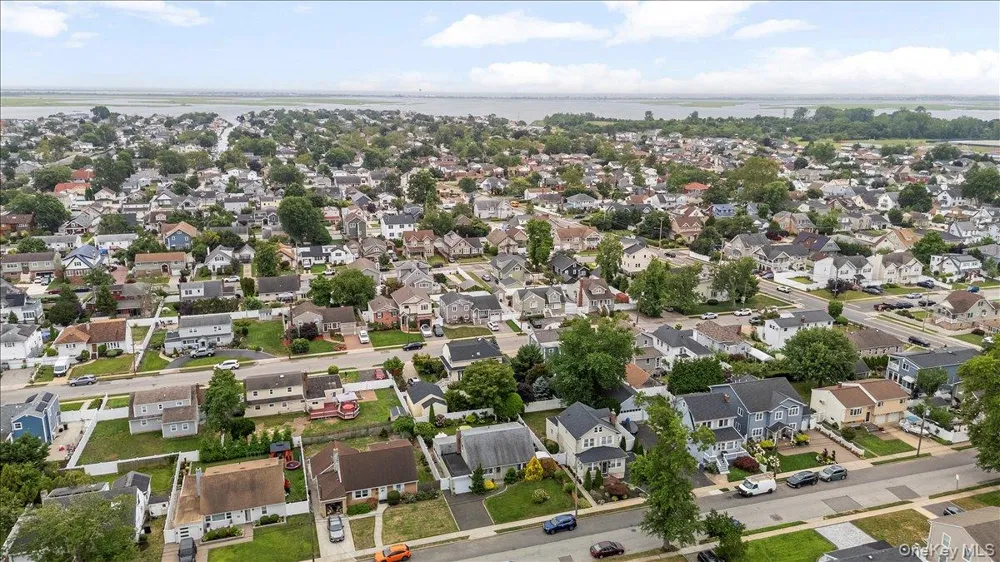 1042 Jefferson Street Baldwin, NY 11510