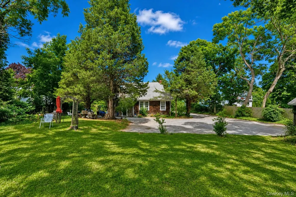 1101 Flanders Road Flanders, NY 11901