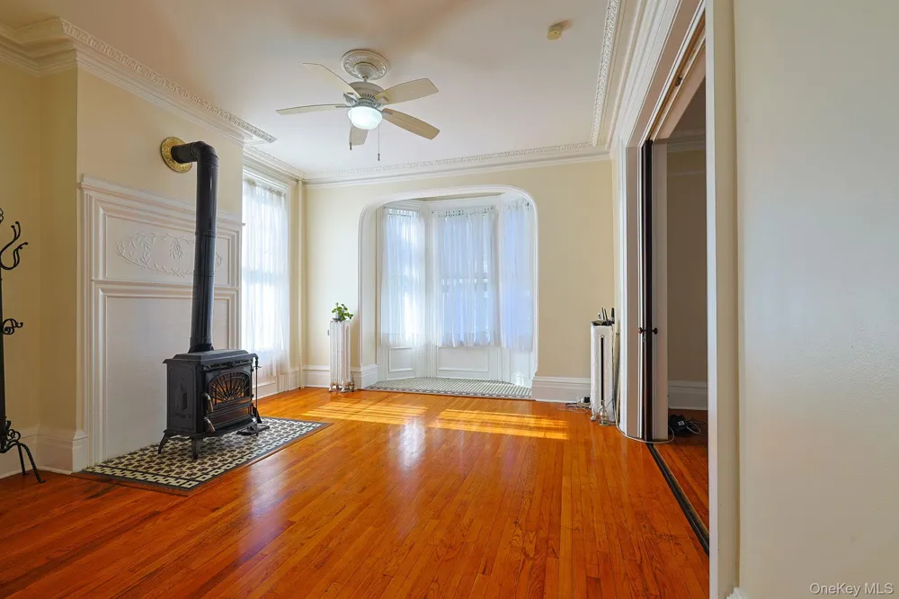 129 Academy Street Poughkeepsie, NY 12601