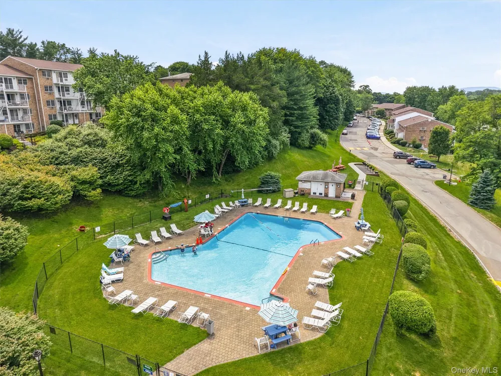1840 Crompond Road #6C3 Peekskill, NY 10566