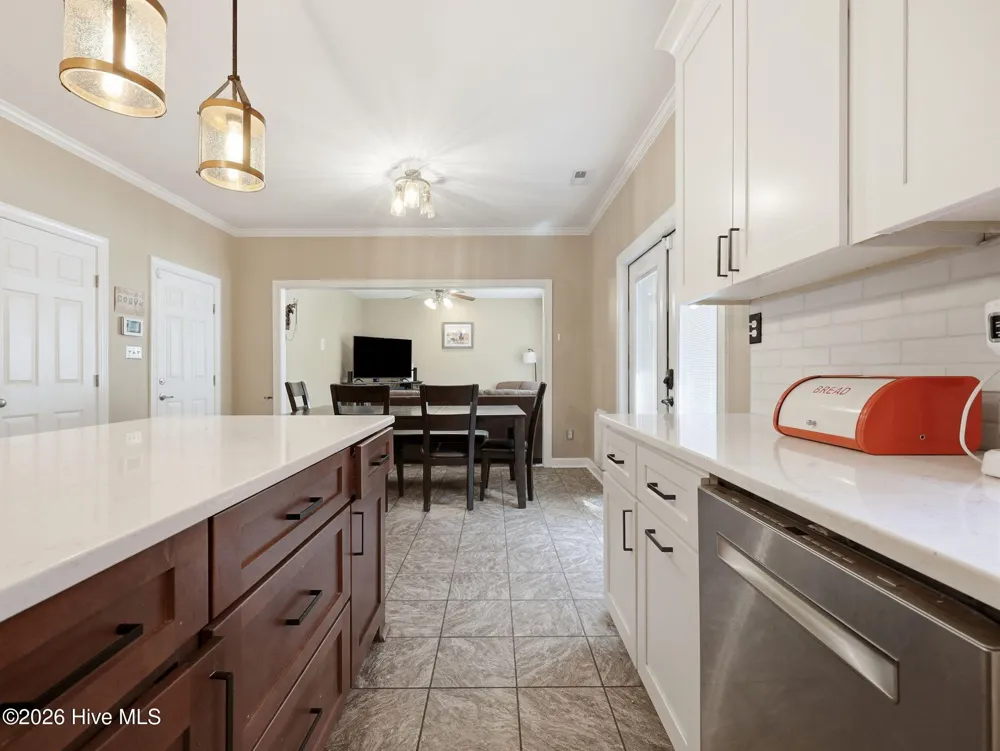 105 Forest Lane Swansboro, NC 28584