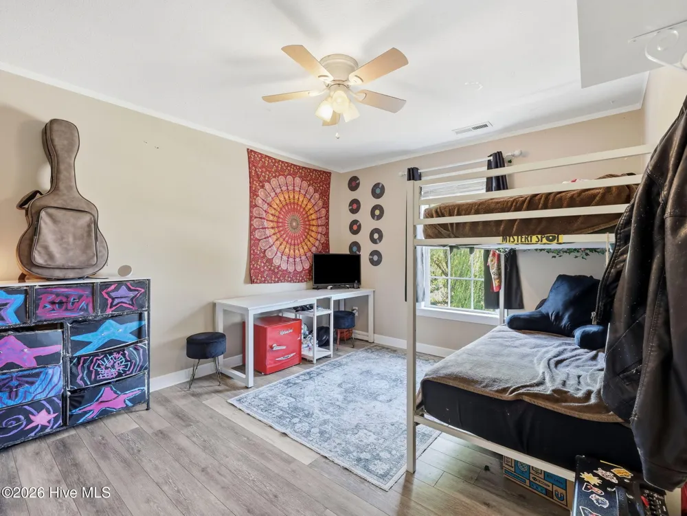 105 Forest Lane Swansboro, NC 28584