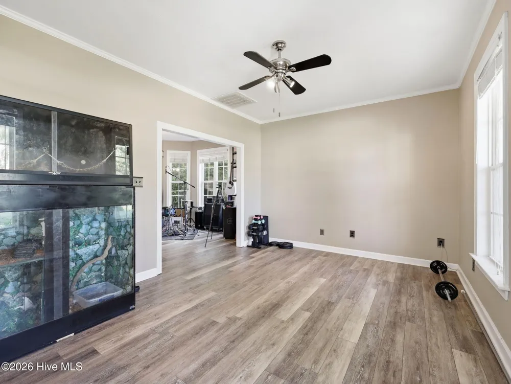 105 Forest Lane Swansboro, NC 28584