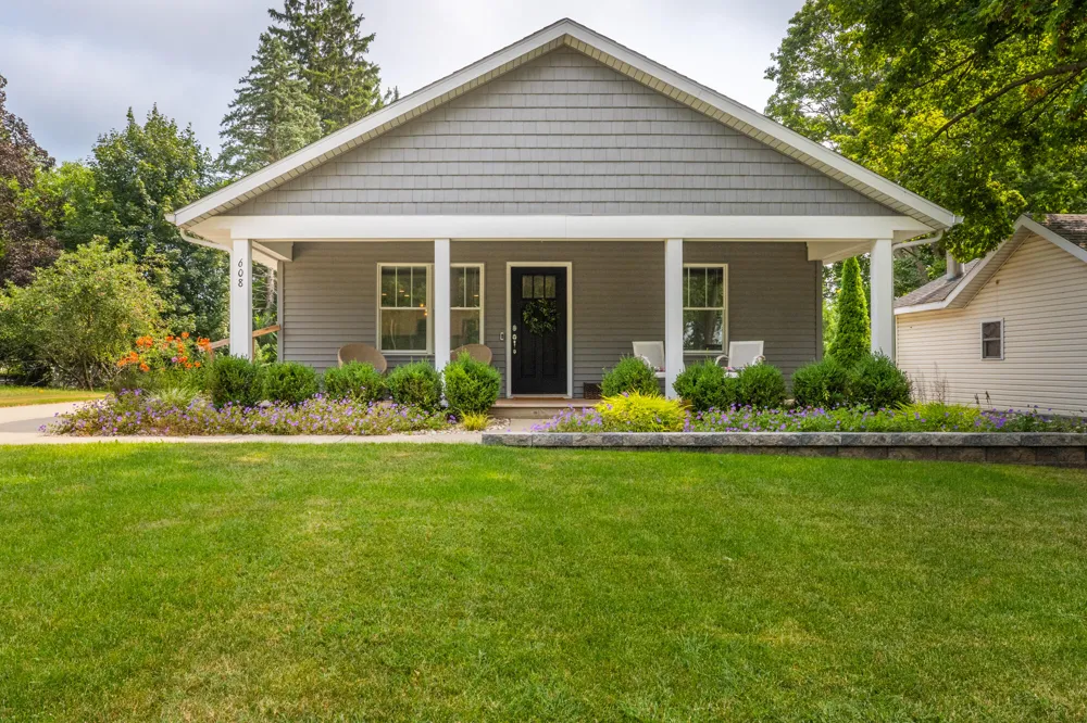 608 S Main Street Berrien Springs, MI 49103