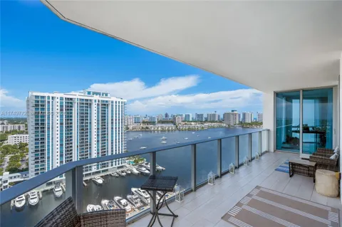 17111 Biscayne Blvd #2001