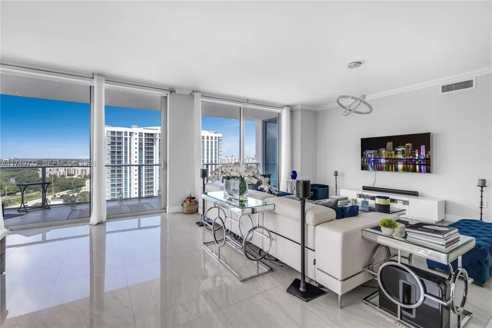 17111 Biscayne Blvd #2001 North Miami Beach, FL 33160
