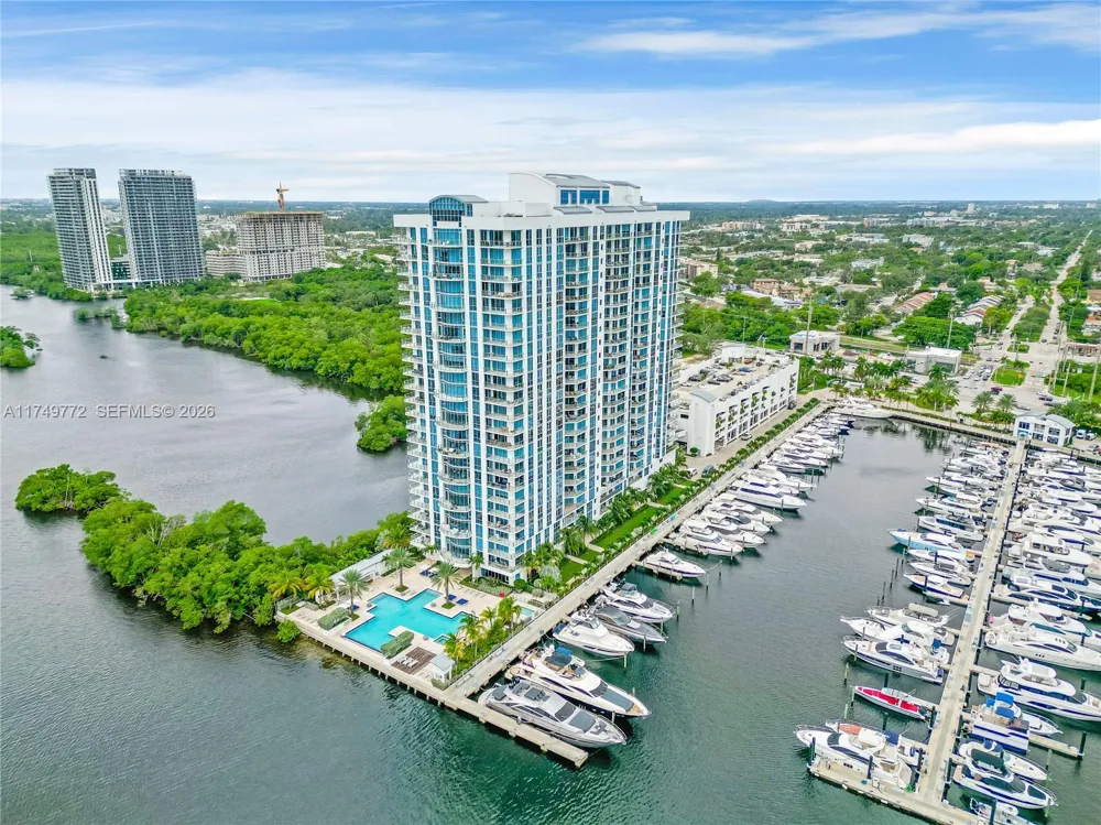 17111 Biscayne Blvd #2001 North Miami Beach, FL 33160