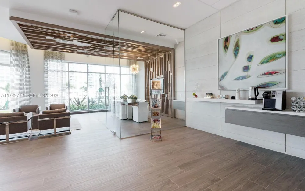 17111 Biscayne Blvd #2001 North Miami Beach, FL 33160
