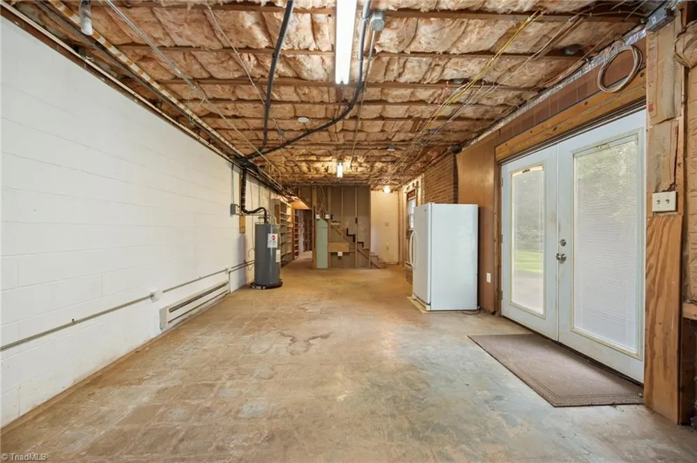 123 Tangle Drive Jamestown, NC 27282