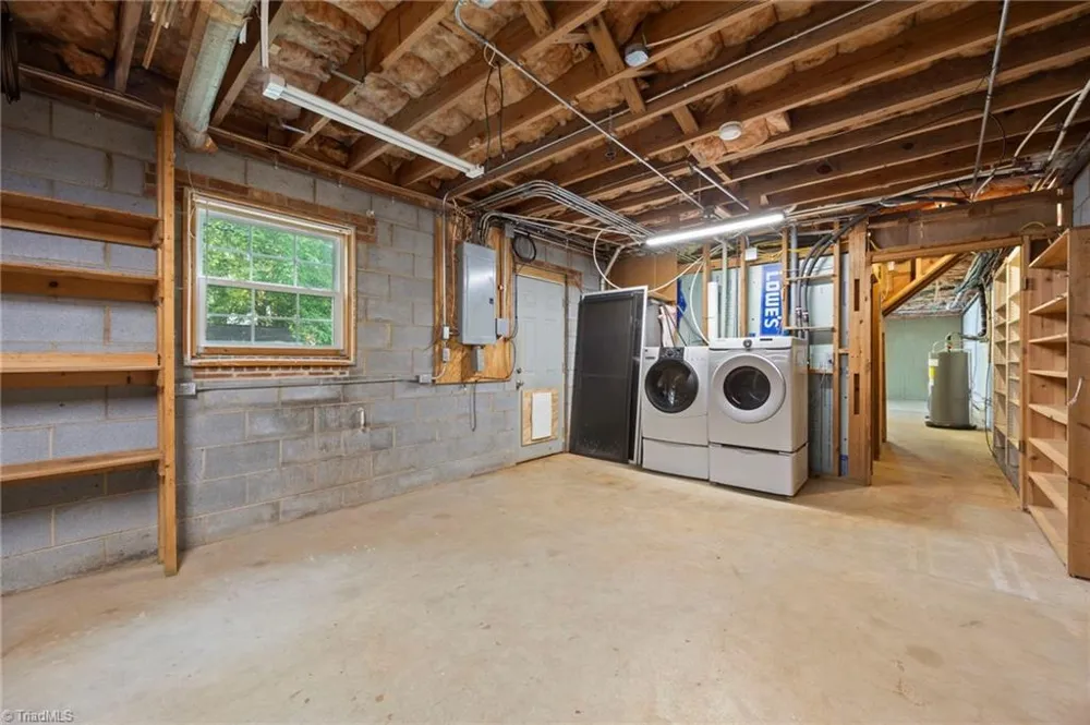 123 Tangle Drive Jamestown, NC 27282