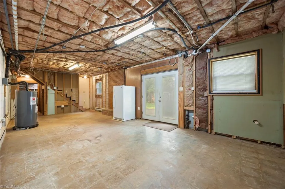 123 Tangle Drive Jamestown, NC 27282