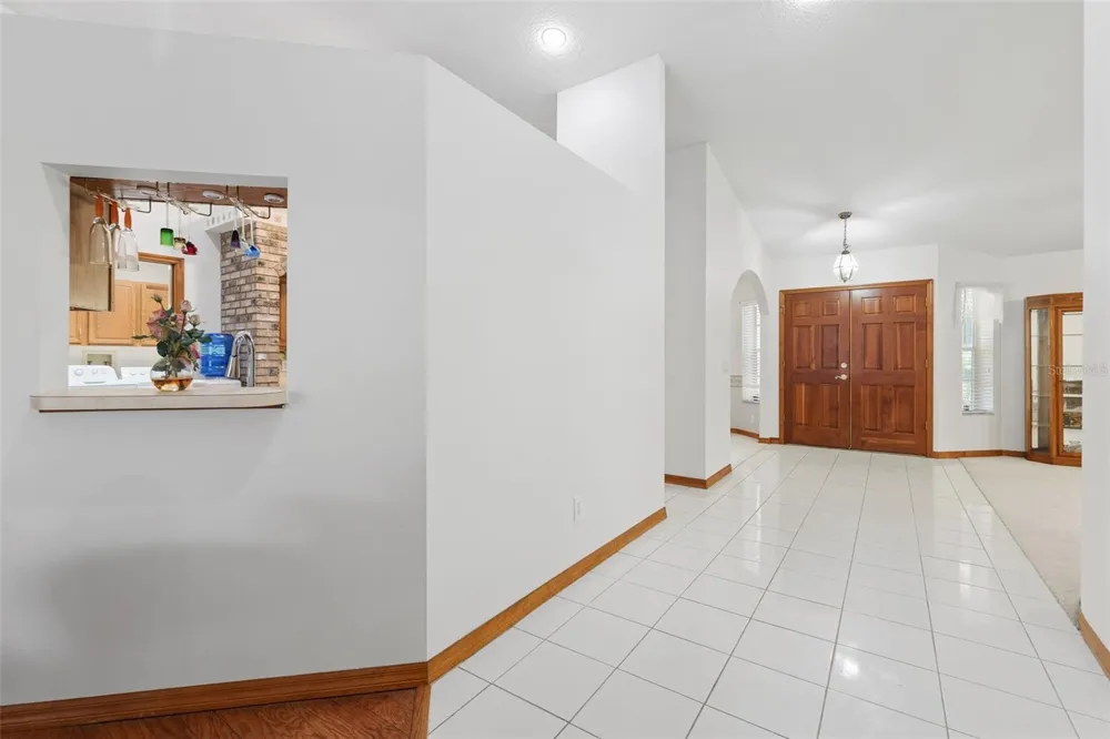 2770 BUCKHORN OAKS DRIVE Valrico, FL 33594
