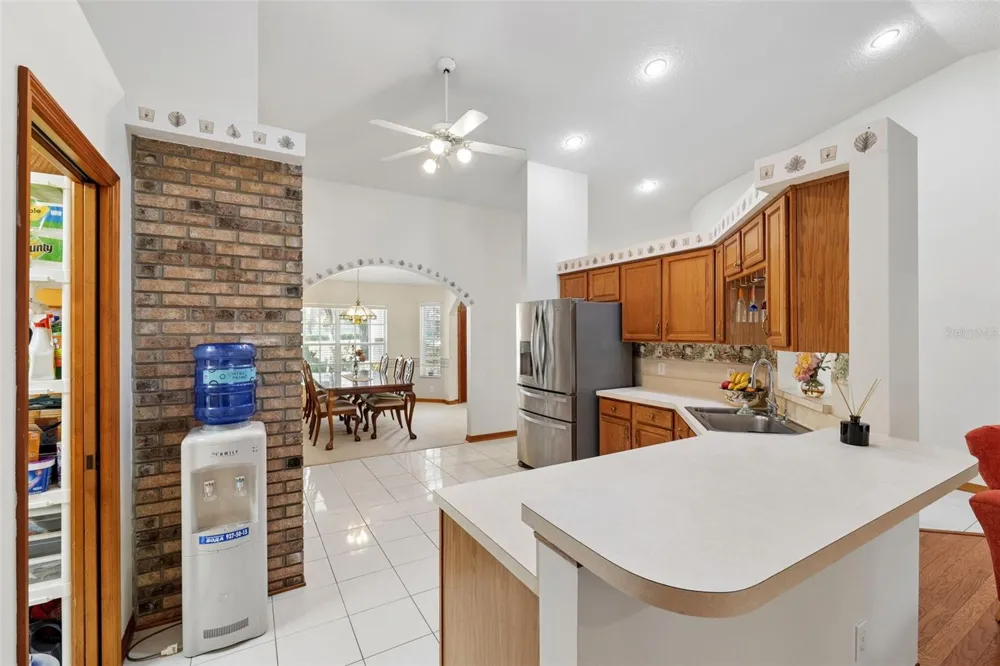 2770 BUCKHORN OAKS DRIVE Valrico, FL 33594