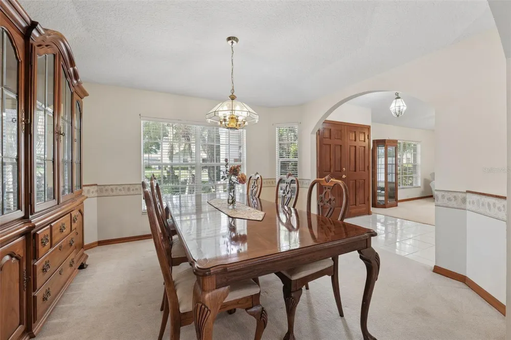 2770 BUCKHORN OAKS DRIVE Valrico, FL 33594