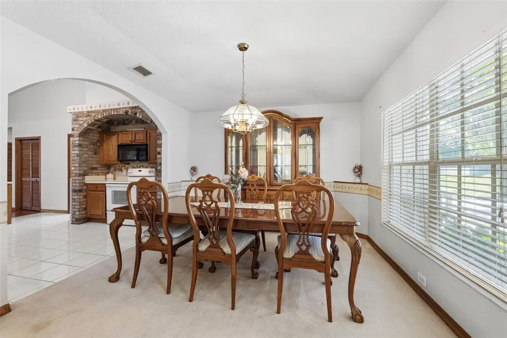 2770 BUCKHORN OAKS DRIVE Valrico, FL 33594