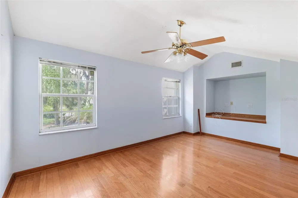 2770 BUCKHORN OAKS DRIVE Valrico, FL 33594