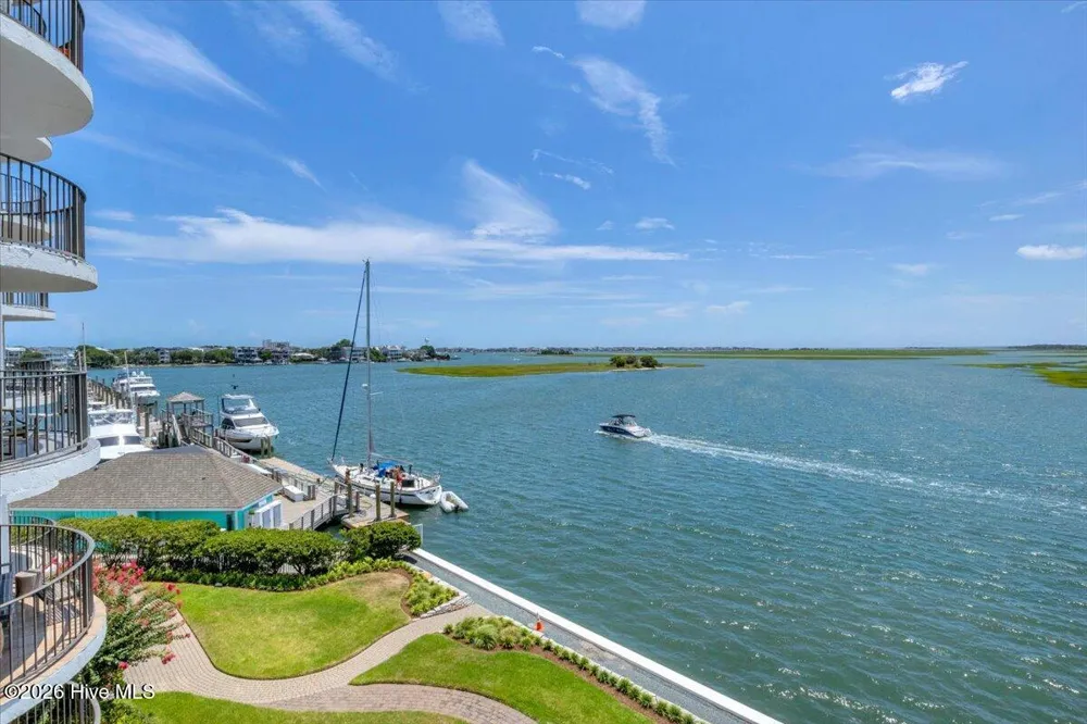 322 Causeway Drive #Ste 407 Wrightsville Beach, NC 28480