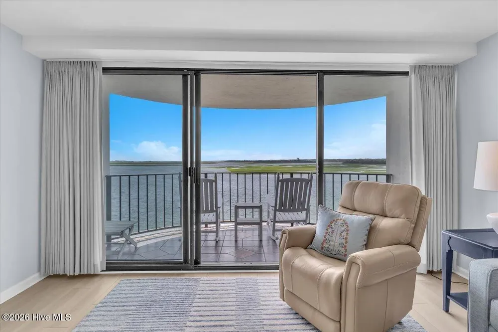 322 Causeway Drive #Ste 407 Wrightsville Beach, NC 28480