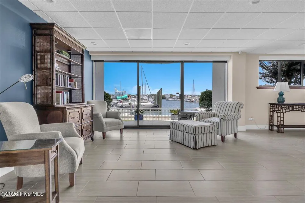 322 Causeway Drive #Ste 407 Wrightsville Beach, NC 28480