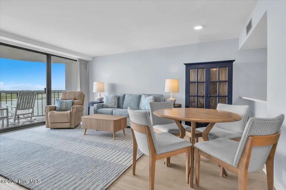 322 Causeway Drive #Ste 407 Wrightsville Beach, NC 28480