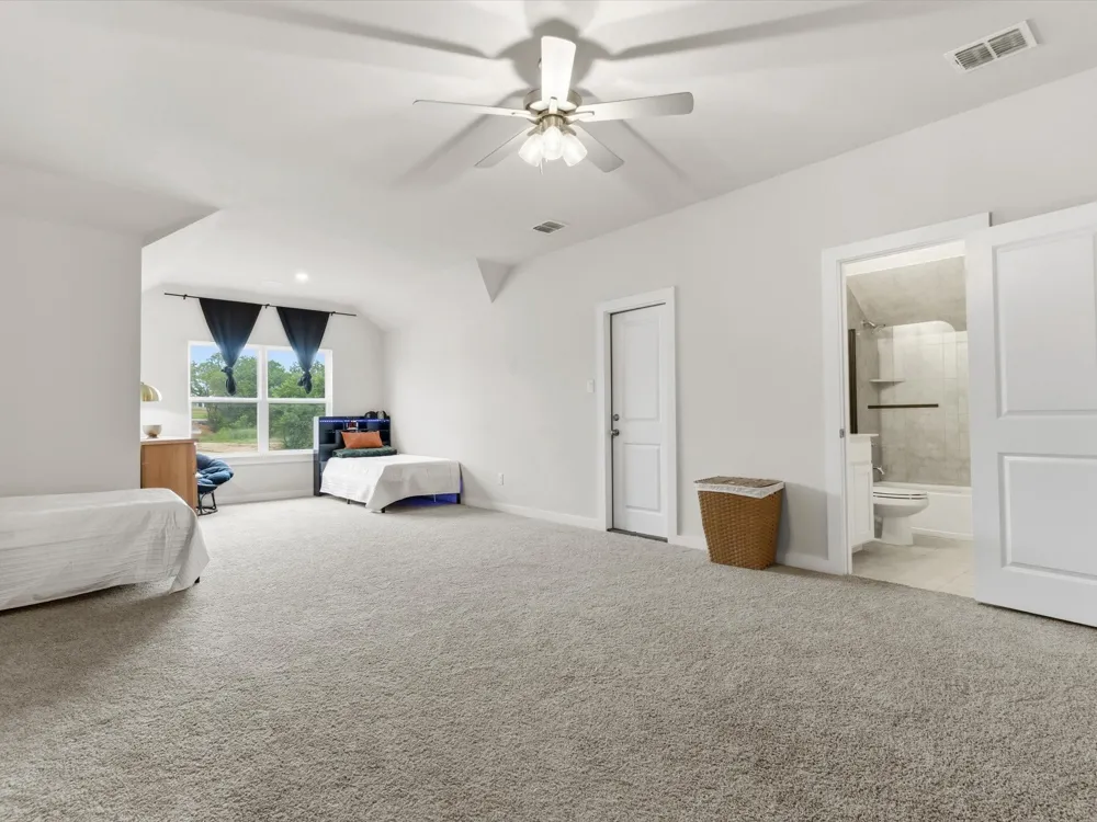 155 Rj Smith Drive Boyd, TX 76023