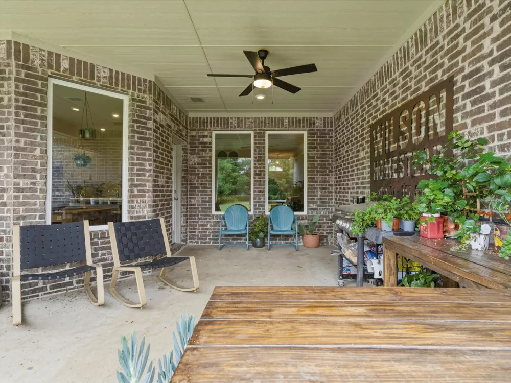 155 Rj Smith Drive Boyd, TX 76023