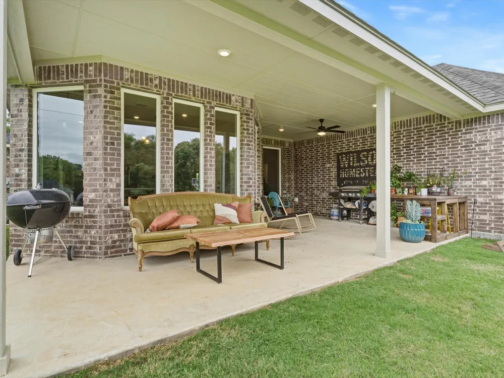 155 Rj Smith Drive Boyd, TX 76023