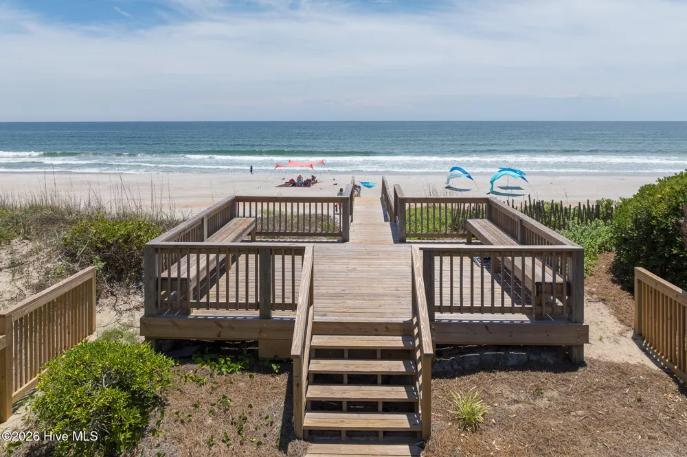 126 Channel Bend Surf City, NC 28445