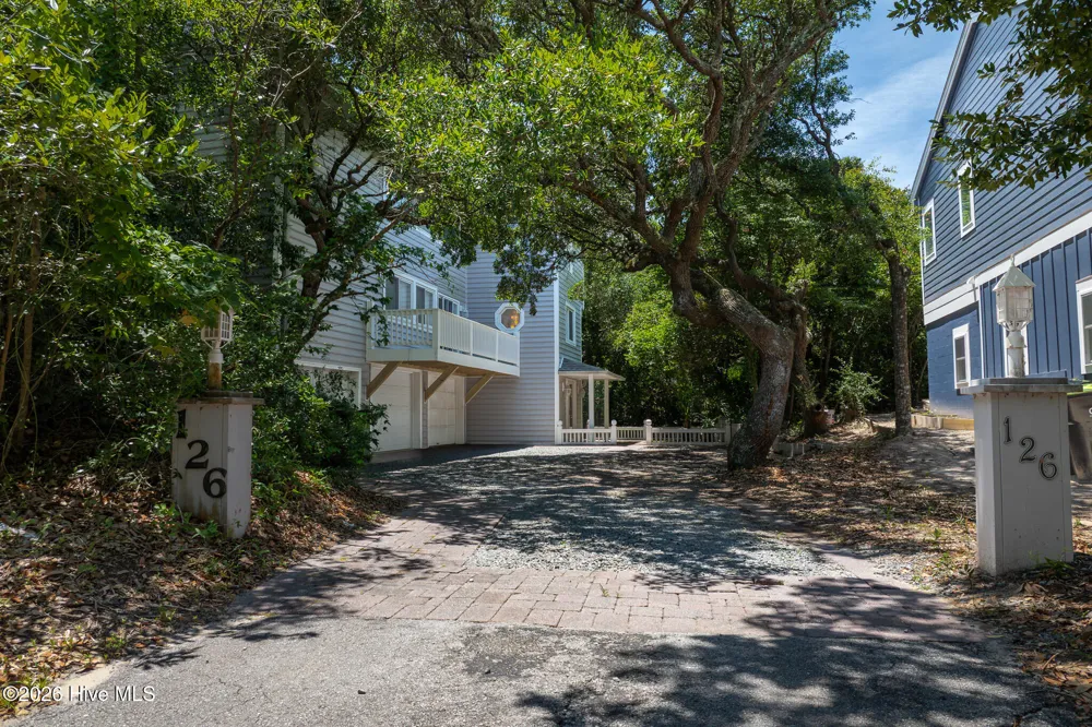 126 Channel Bend Surf City, NC 28445