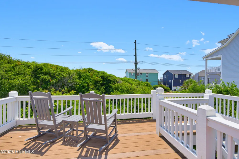 126 Channel Bend Surf City, NC 28445