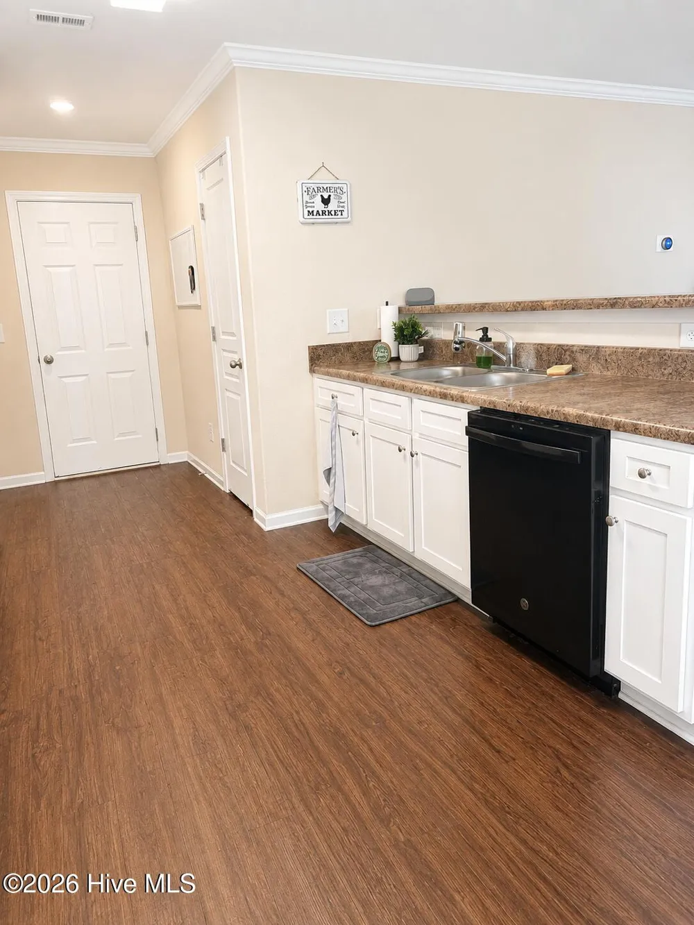 128 Steamboat Lane Burlington, NC 27217