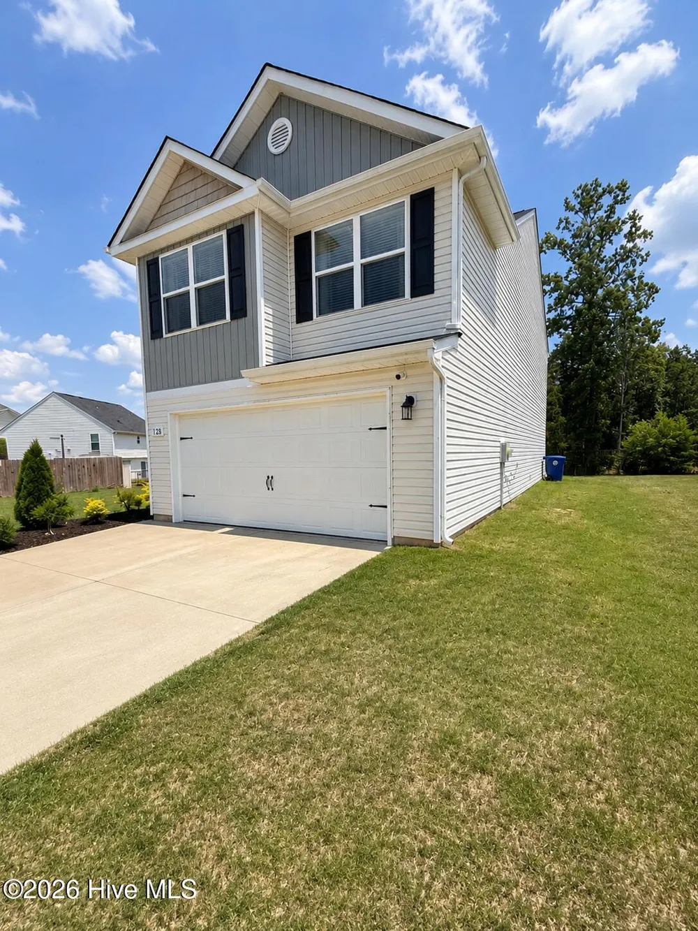 128 Steamboat Lane Burlington, NC 27217