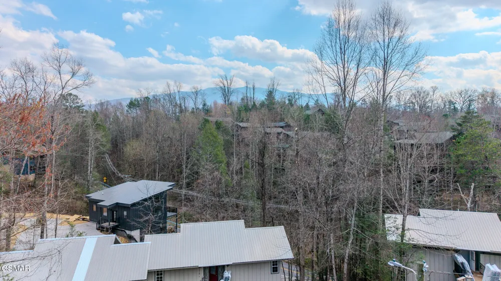 545 Johnson Lane Gatlinburg, TN 37738